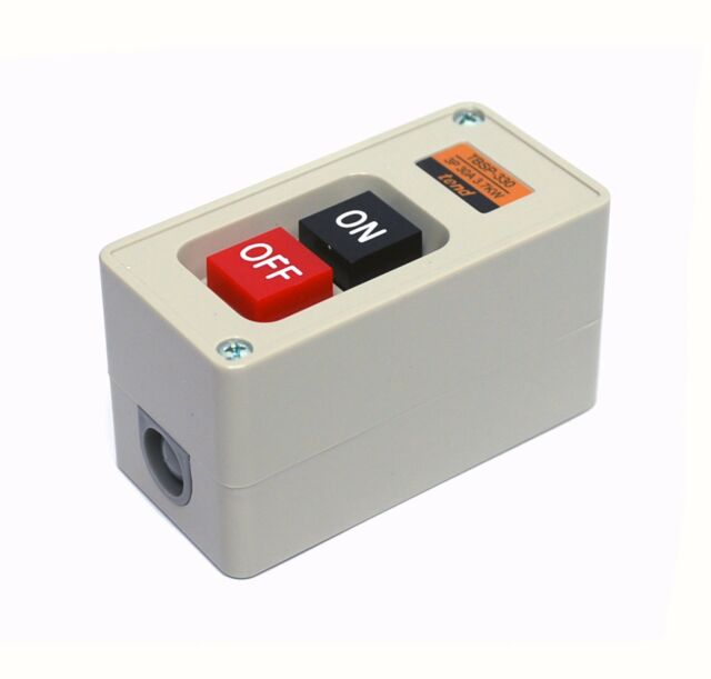 Interruptor Encendido apagado Trifásico plástico 30A-3700W