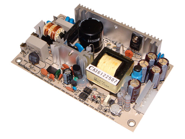 Fuente de Poder 3 Salidas 5V/12V/-5V 5A/2.5A/0.5A 40.5W