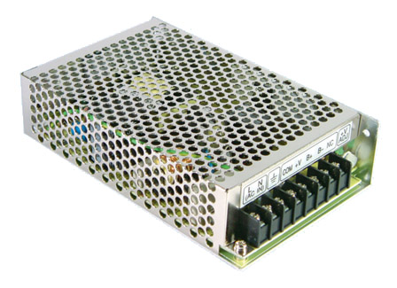 Fuente de Poder 3 Salidas 13.8V/5V/13.4V 2.5A/3A/0.23A 52.58W