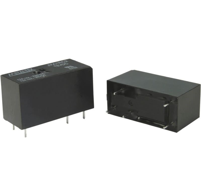 Relé miniatura de potencia, 1 contacto reversible, bobina 5VCC, capacidad de 12A