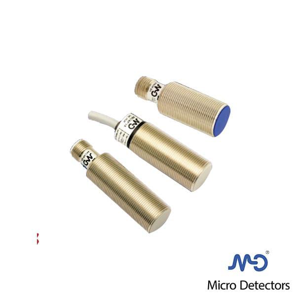 Sensor Inductivo M18 cuerpo corto -SN=8mm rasante-10-30VCC NPN-NA+NC-conector M12