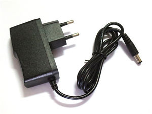 Fuente de poder 100 a 240VAC Salida 12VDC 1.5A