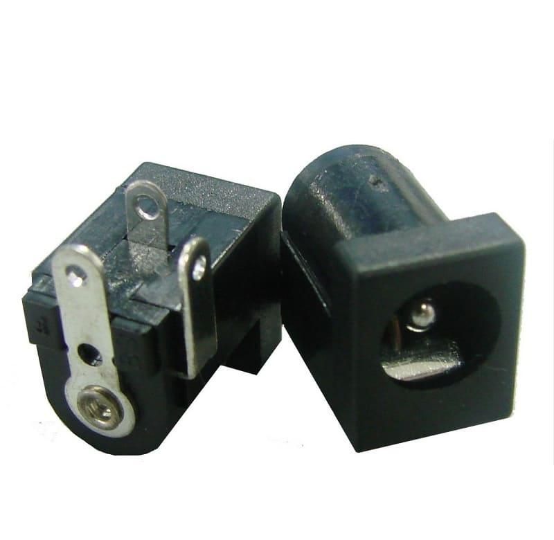 Jack DC para PCI- 90 graus - Pino 2mm