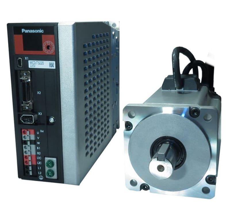 Drive para Servo Motor Baja Inercia 200W-100V-0,64 N.M